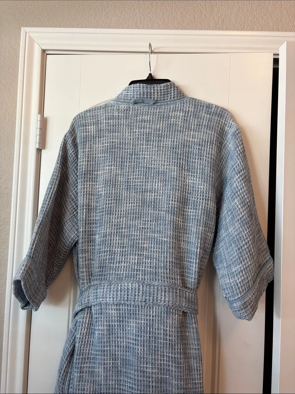 Waffle Weave Light Blue Kimono Robe with Belt - Unbranded
